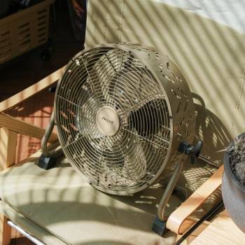 [신일] BLDC 무선 선풍기 써큘레이터 캠핑 서큘레이터 탁상용 휴대용 브라운